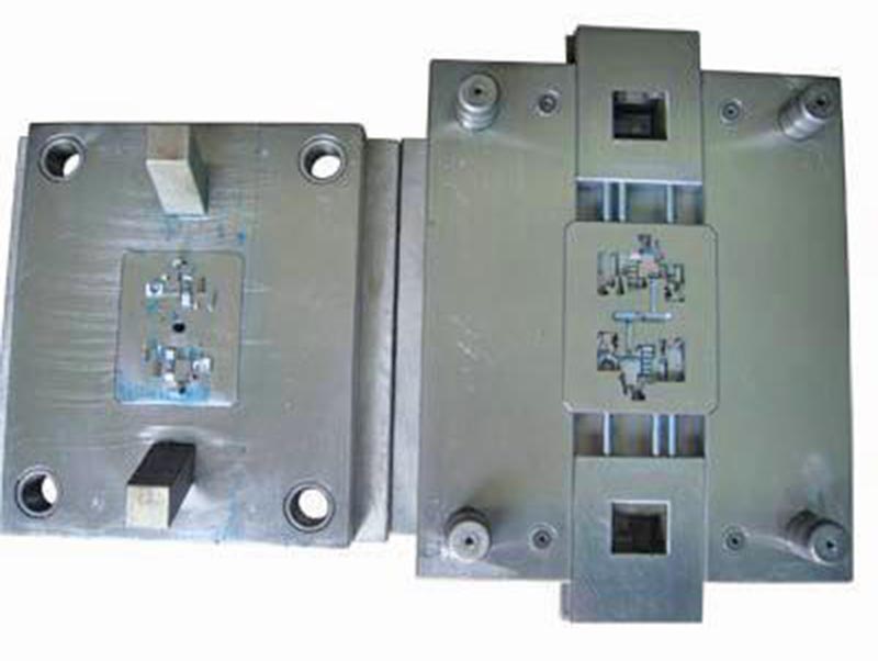 黄陵精密塑料模-01